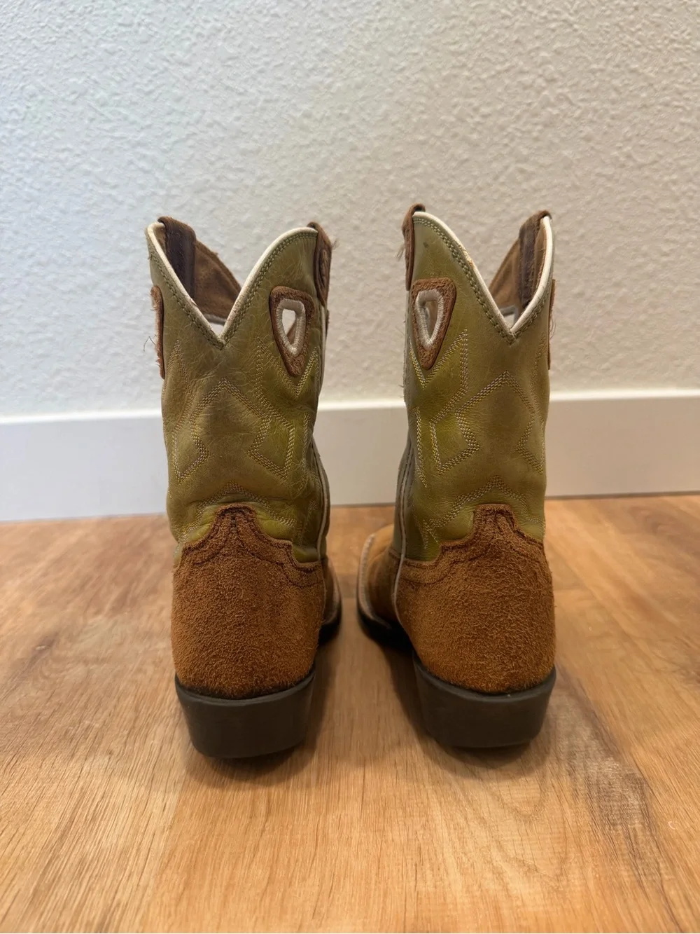 Ariat Kids Brown & Olive Pull-On Western Boots